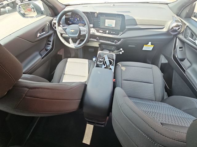 2027 Chevrolet Equinox LT - Photo 22