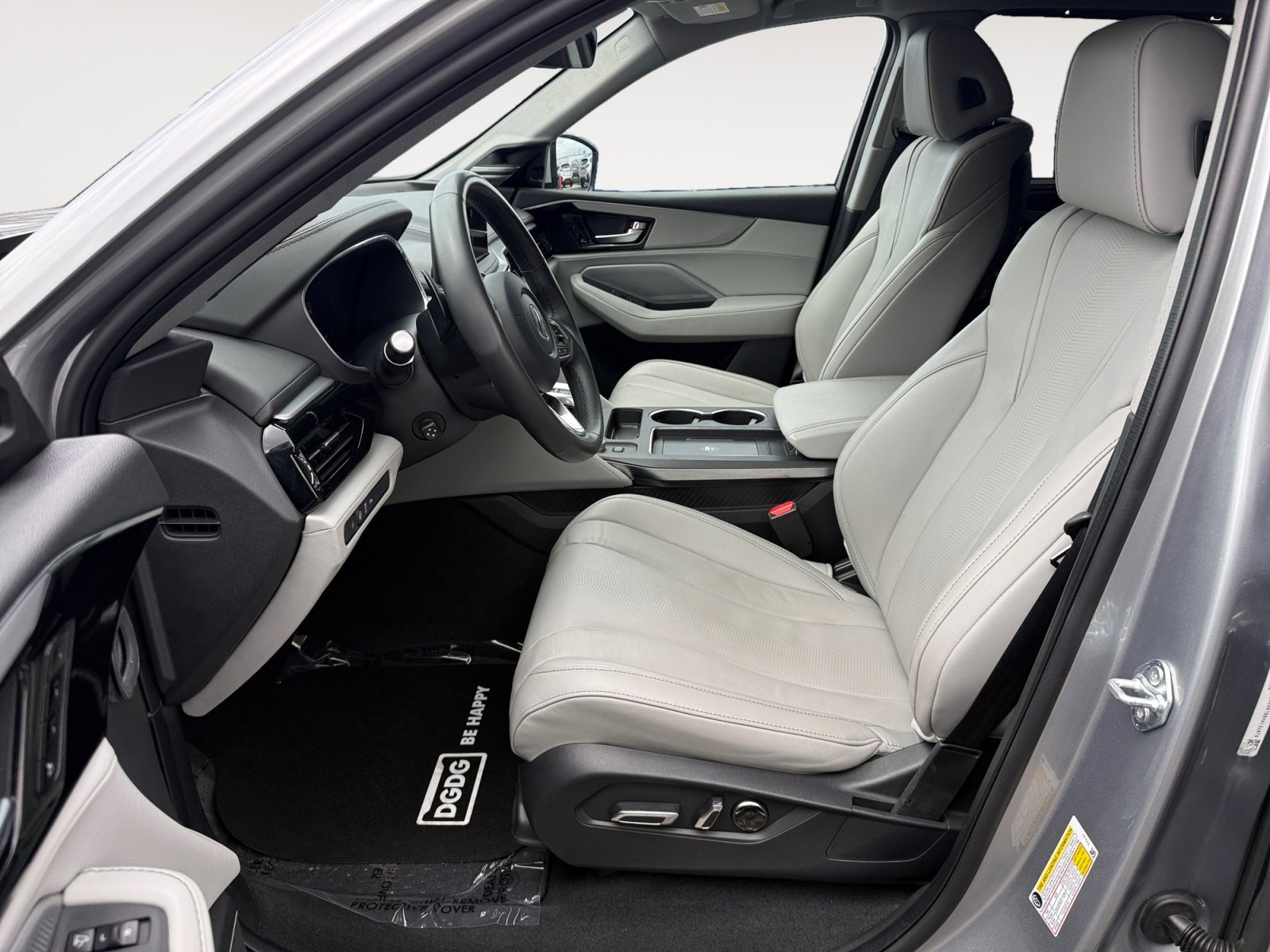 Used 2025  Acura Technology Package image 10