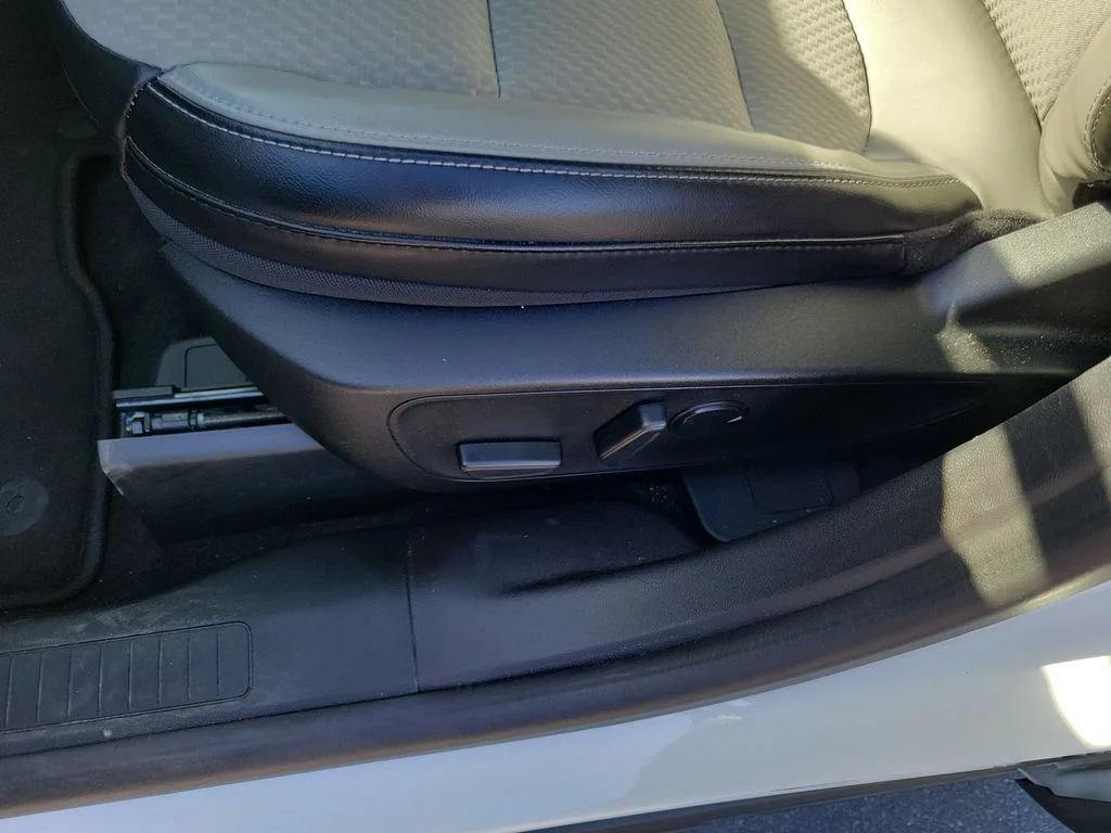 2023 Ford Escape PHEV - Photo 16