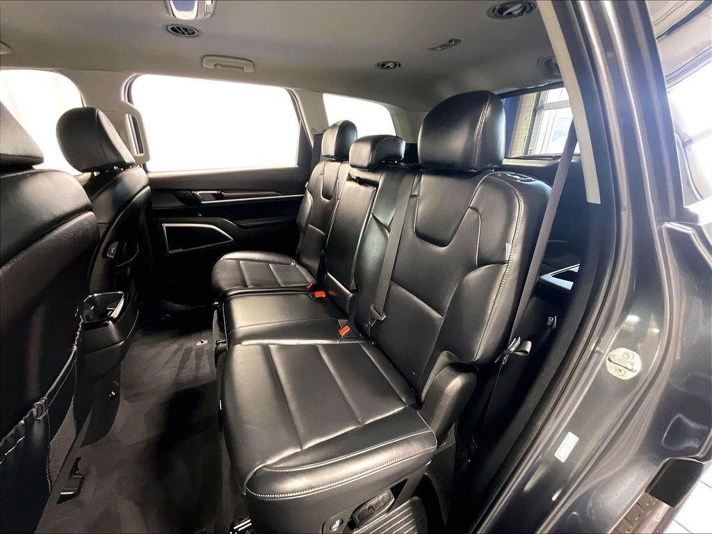 Used 2024 Gray Kia LX image 15