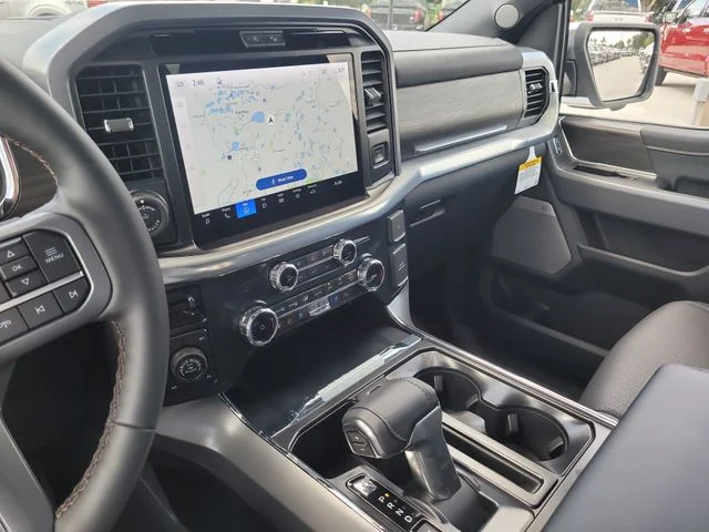 New 2026 Oxford White Ford Lariat image 21