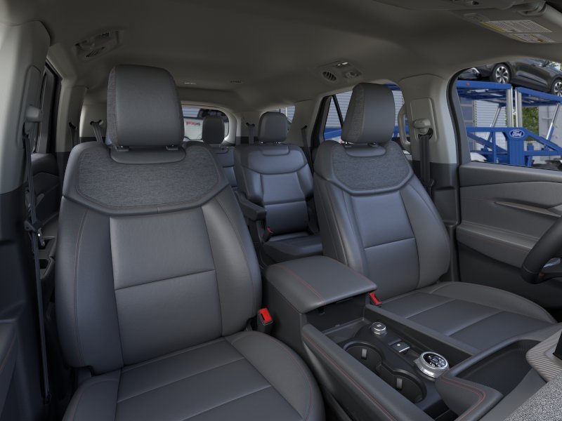 New 2026 Space White Metallic Ford Active image 11