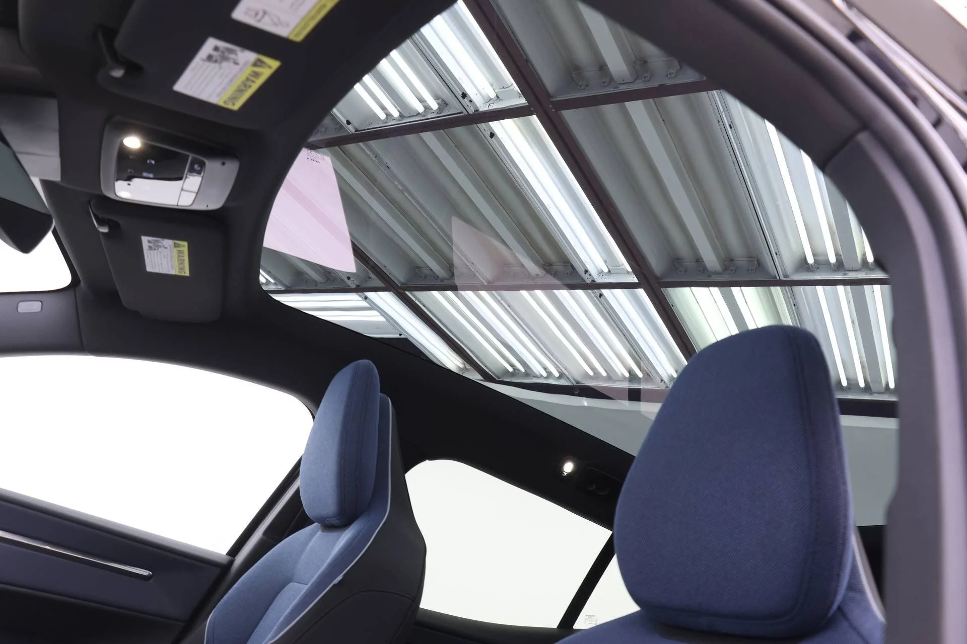 New 2026 Onyx Black Volvo Plus image 11