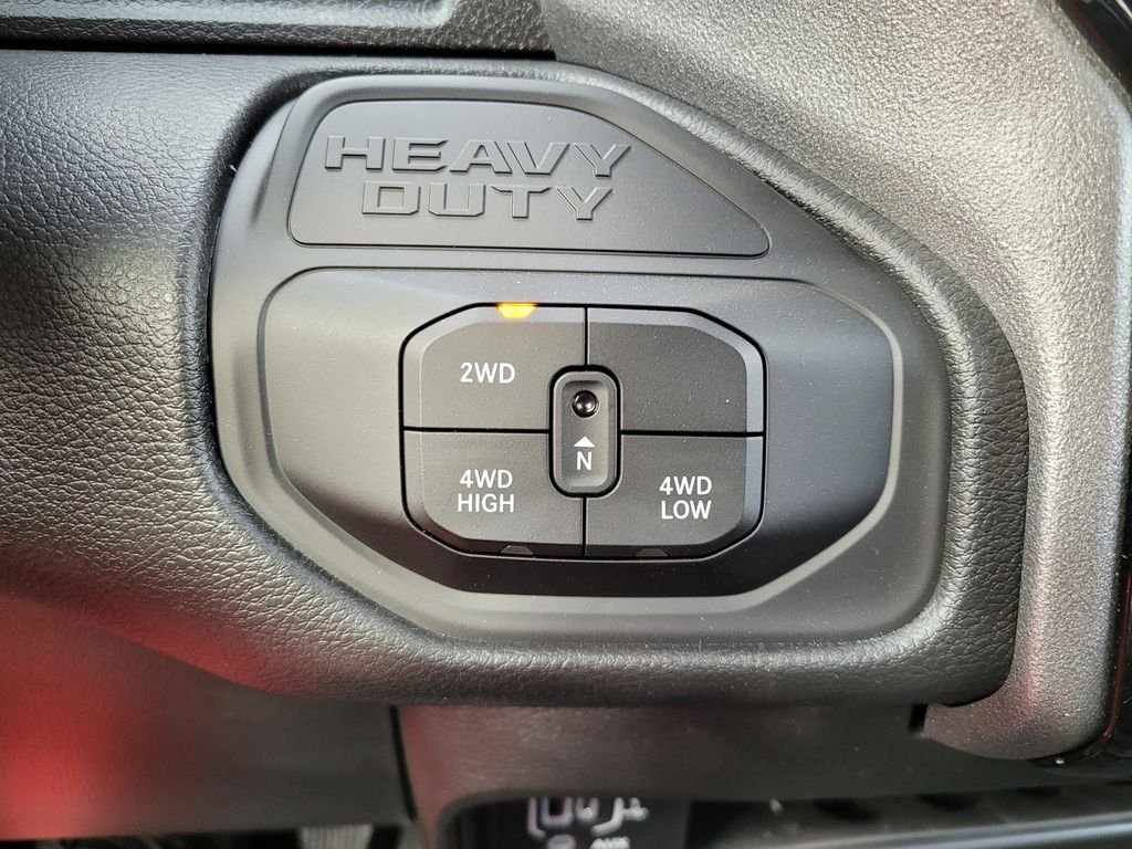 2026 RAM 2500 Tradesman/Black Express - Photo 10
