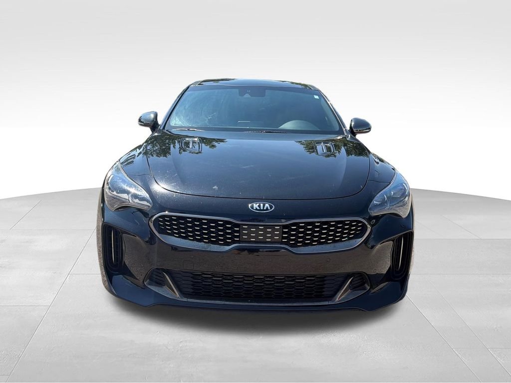 Used 2019 Black Kia GT1 image 8