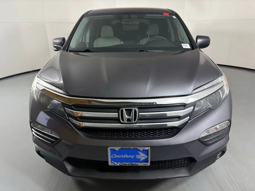 Used 2017 Silver Honda EX image 3