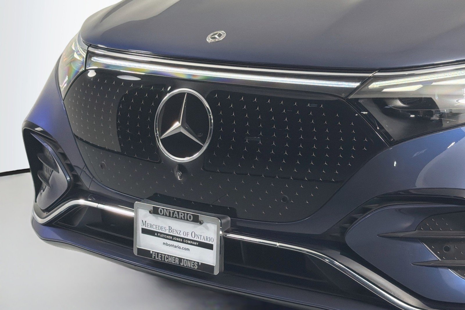 Used 2023 Twilight Blue Metallic Mercedes-Benz 580 image 12