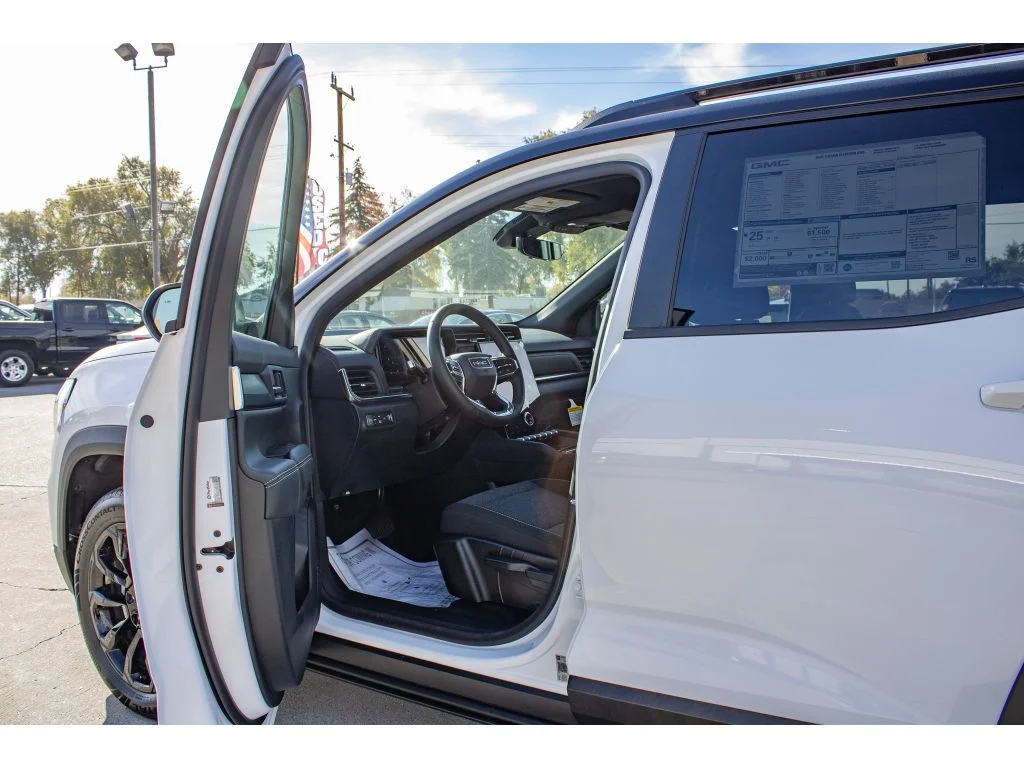 2026 GMC Terrain Elevation - Photo 13