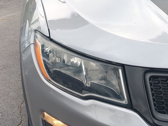 Used 2020 Silver Jeep Trailhawk image 10