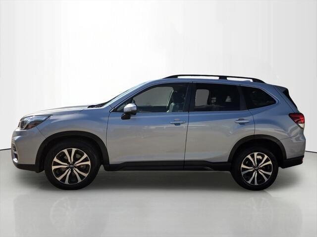 Used 2020 Ice Silver Metallic Subaru Limited image 9