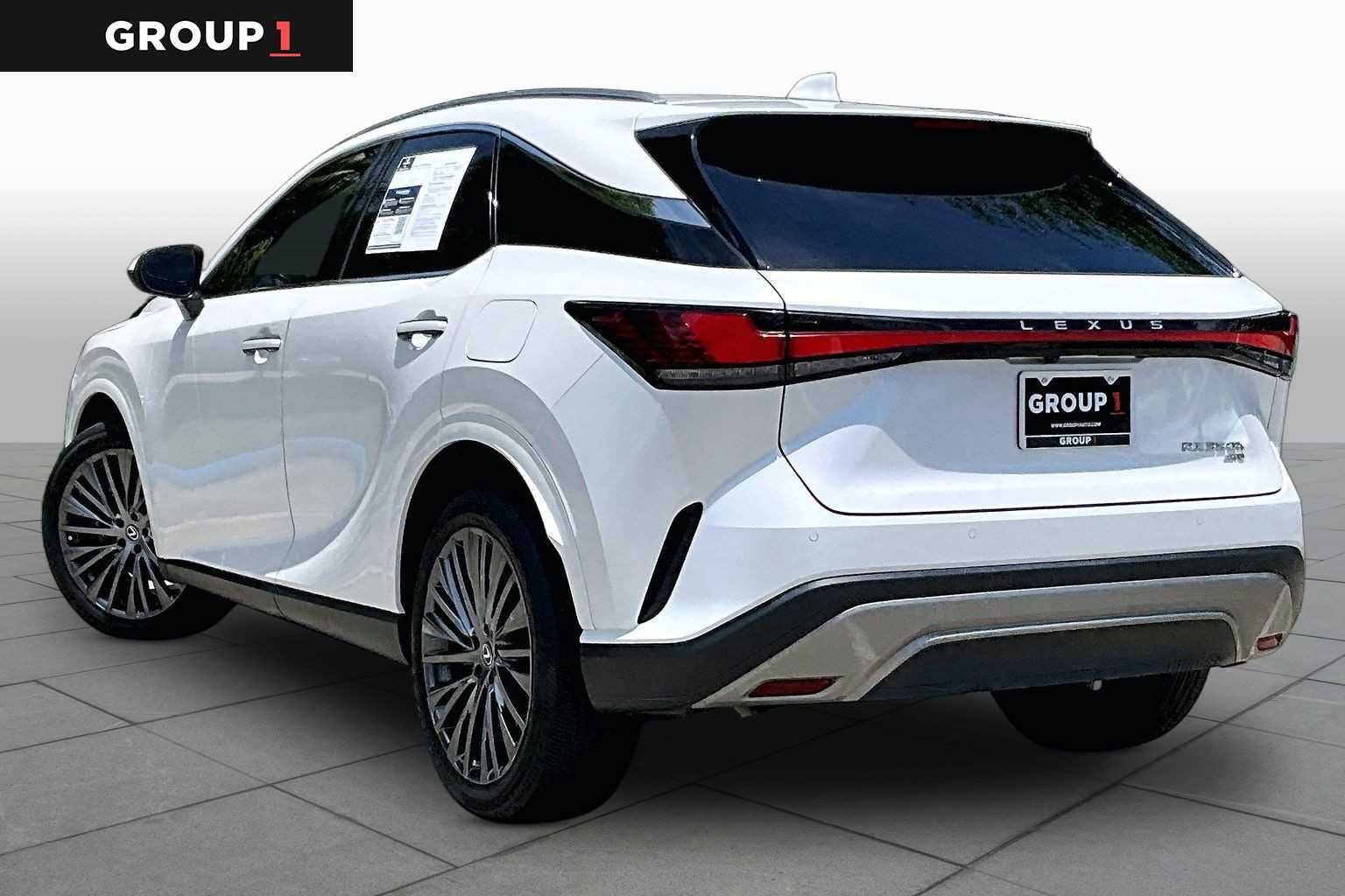 Used 2023 Eminent White Pearl Lexus Luxury image 10