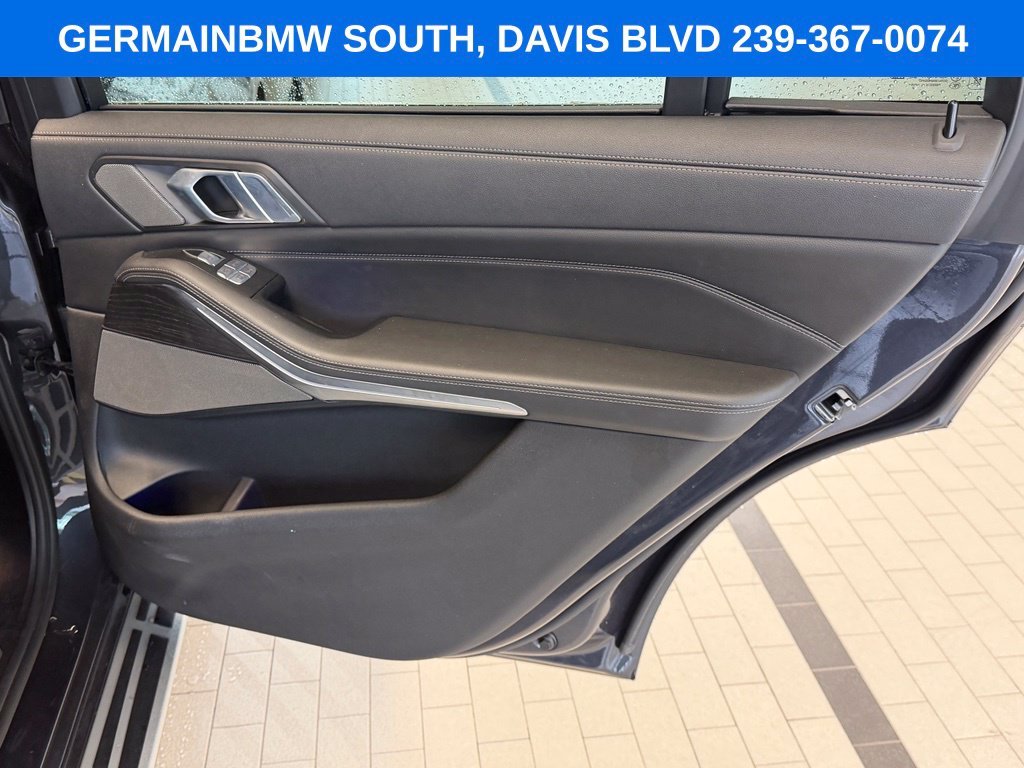 Used 2020 Gray Metallic BMW xDrive40i image 16
