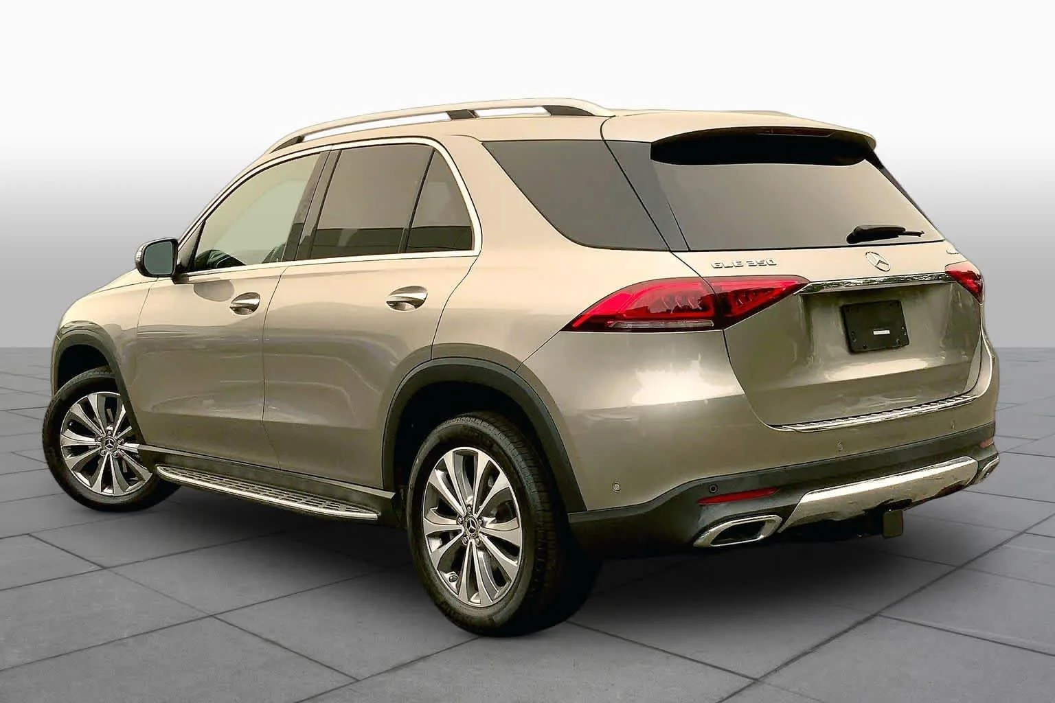 Used 2020 Mojave Silver Metallic Mercedes-Benz GLE 350 image 12