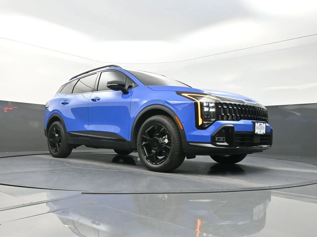 Used 2026 Blue Kia X-Line image 23