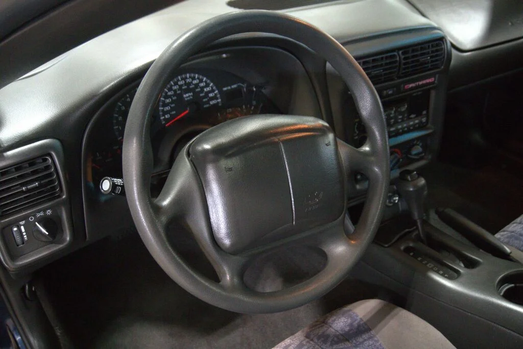 Used 2001  Chevrolet Base image 37