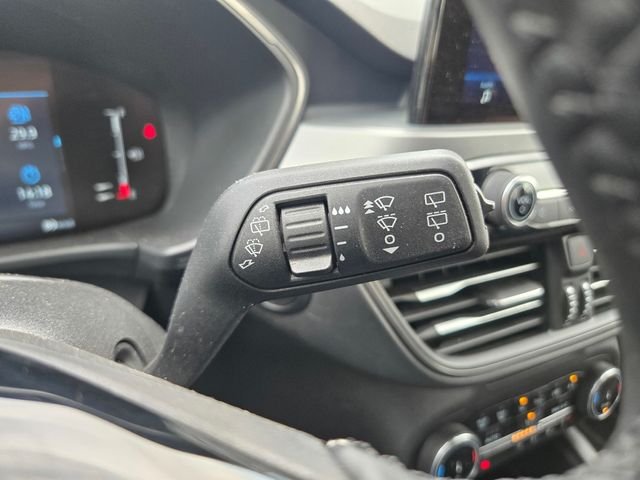 Used 2023 Iconic Silver Metallic Ford Active image 18