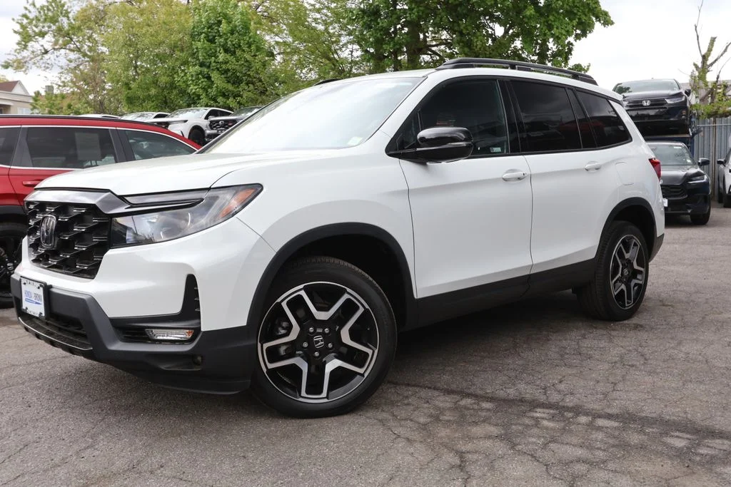 2022 Honda Passport 3.5 Elite 4WD Auto's photo
