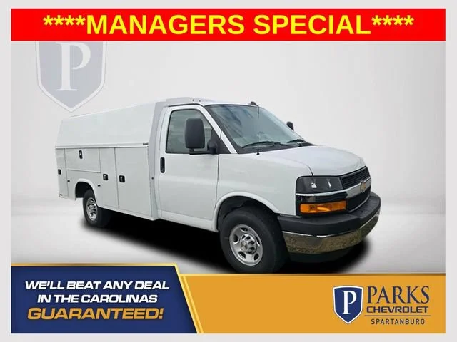 New 2025 Summit White Chevrolet 1WT image 1