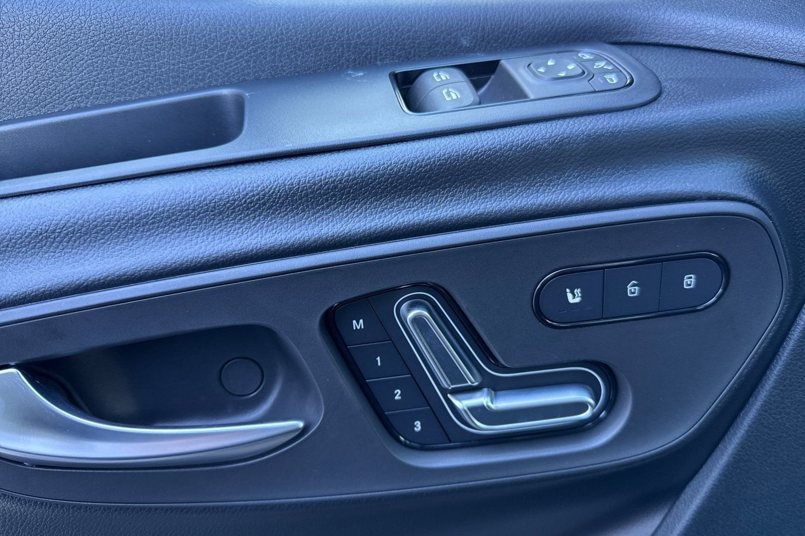 2025 Mercedes-Benz Sprinter Crew Van Base - Photo 13