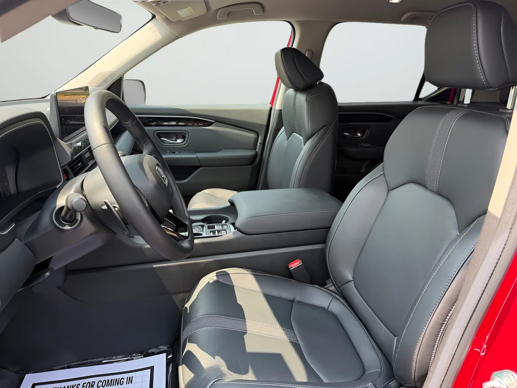 Used 2026  Honda RTL image 18