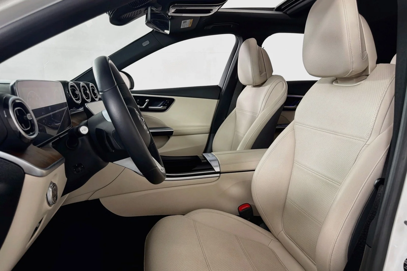 Certified Used 2024 Polar White Mercedes-Benz C 300 image 17
