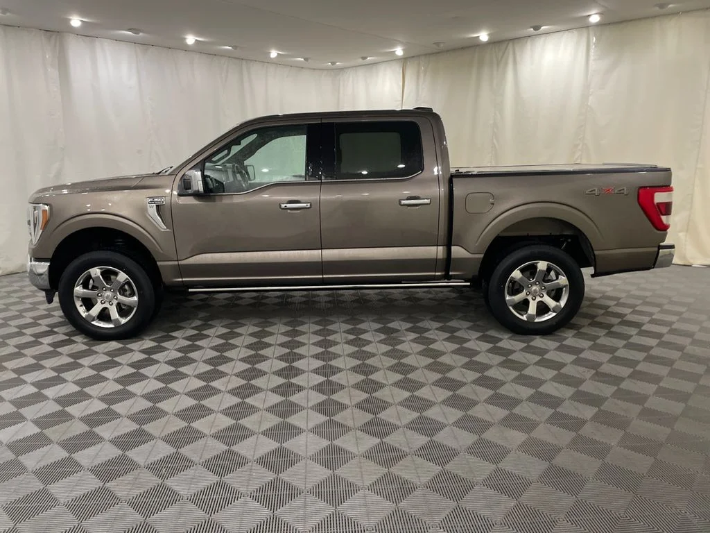 Used 2023 STONE GRAY METALLIC Ford King Ranch image 9