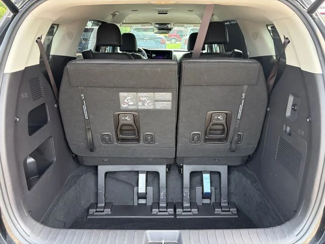 Used 2024 Black Kia EX image 16