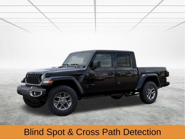 New 2026 Black Clear-Coat Exterior Paint Jeep 85th Anniversary Edition image 3