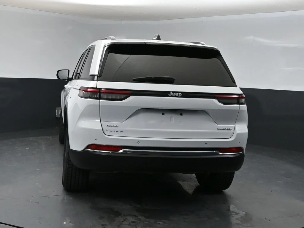 Certified Used 2024 White Jeep Limited image 4