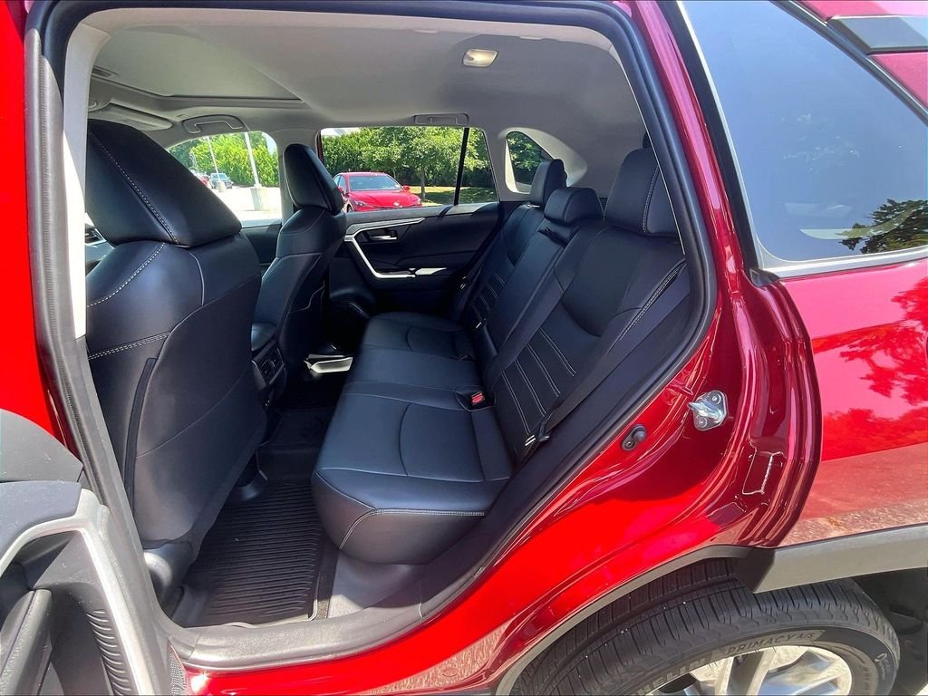 Used 2025 Red Toyota XLE Premium image 15