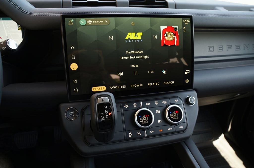 New 2026 Woolstone Green Land Rover S image 18