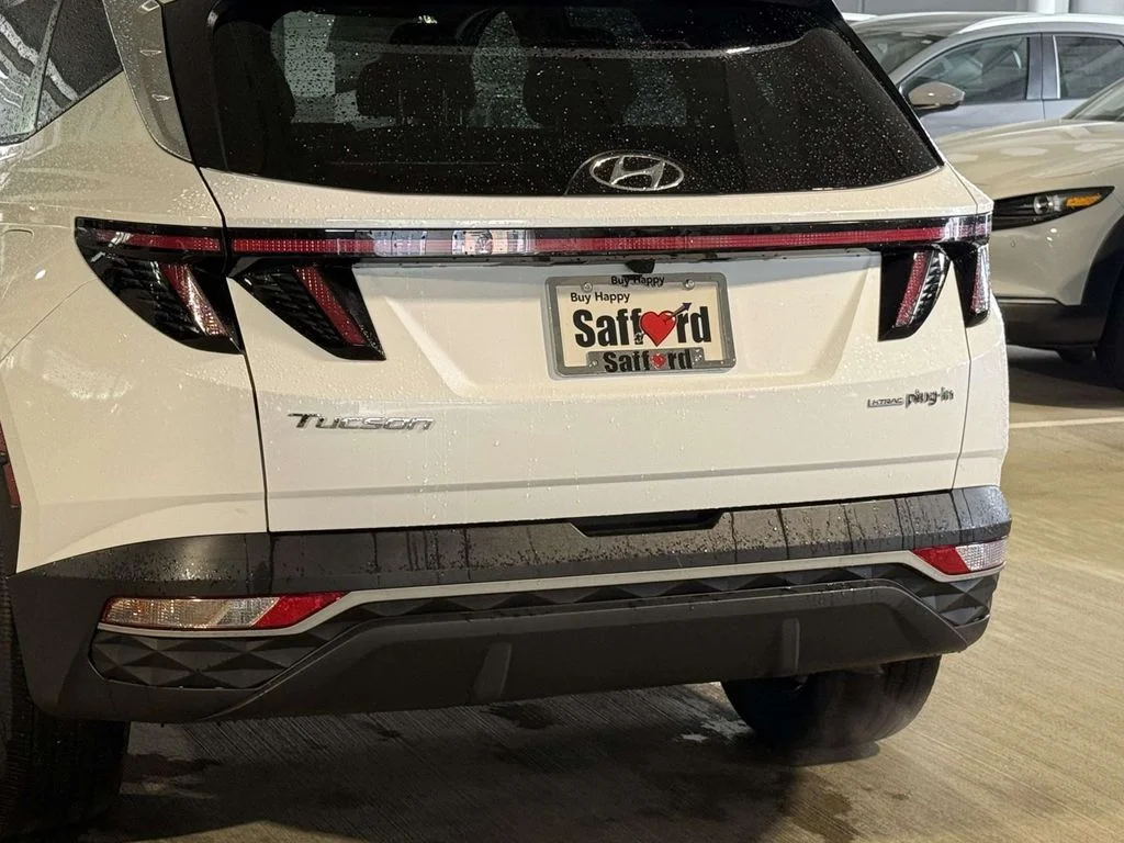 Used 2023 White Hyundai SEL image 10