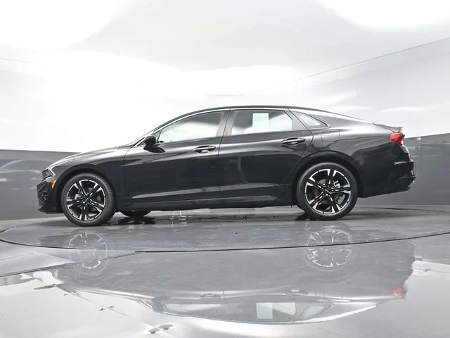 Used 2023 Black Kia GT-Line image 45