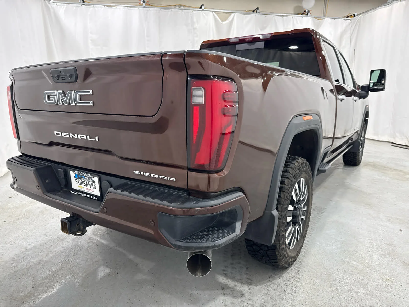 Certified Used 2024 Redwood Metallic GMC Denali Ultimate image 5