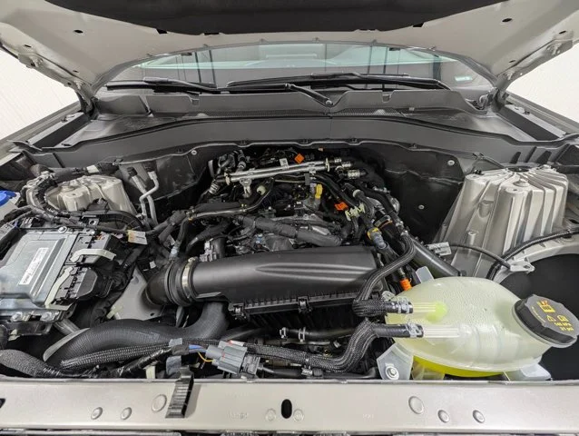 New 2026 Space White Metallic Ford Active image 54