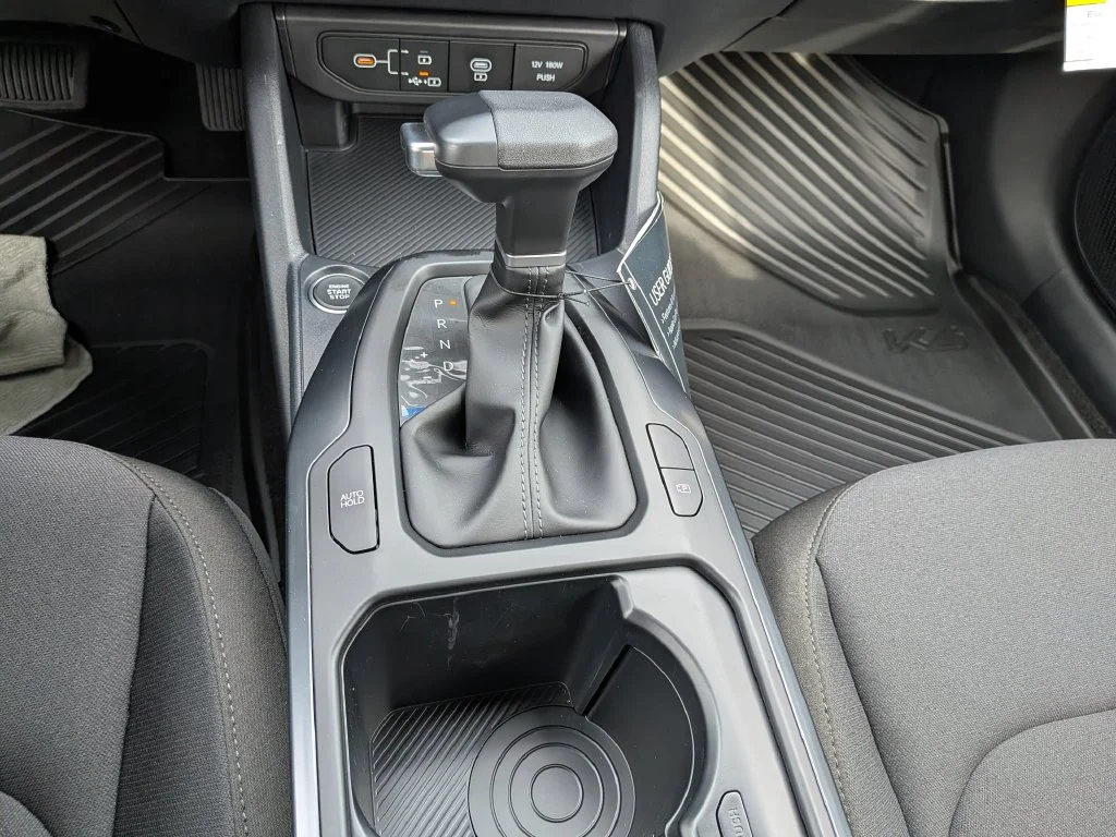 New 2027 Aurora Black Kia LXS image 44