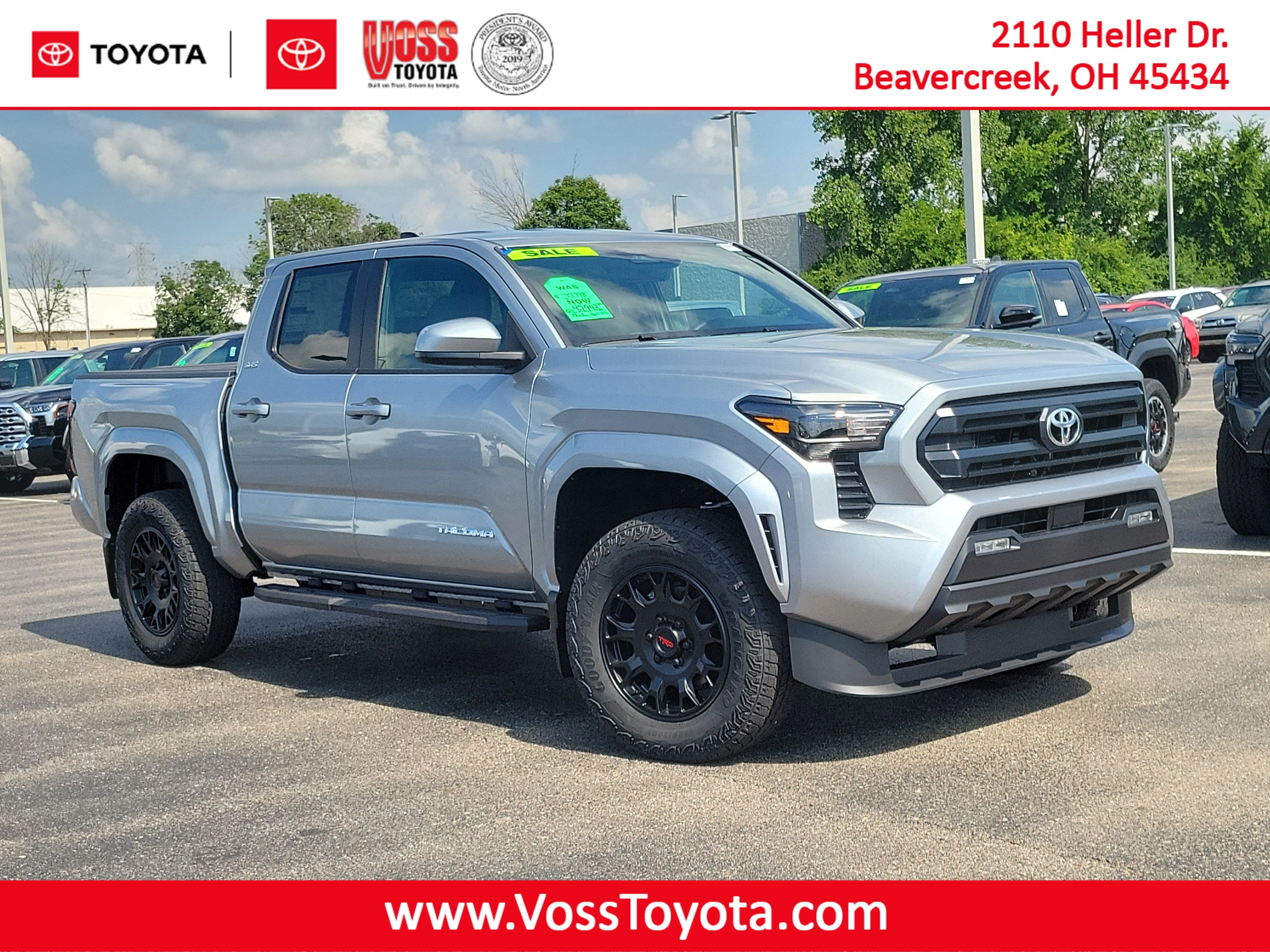 New 2026 Celestial Silver Metallic Toyota SR5 image 31