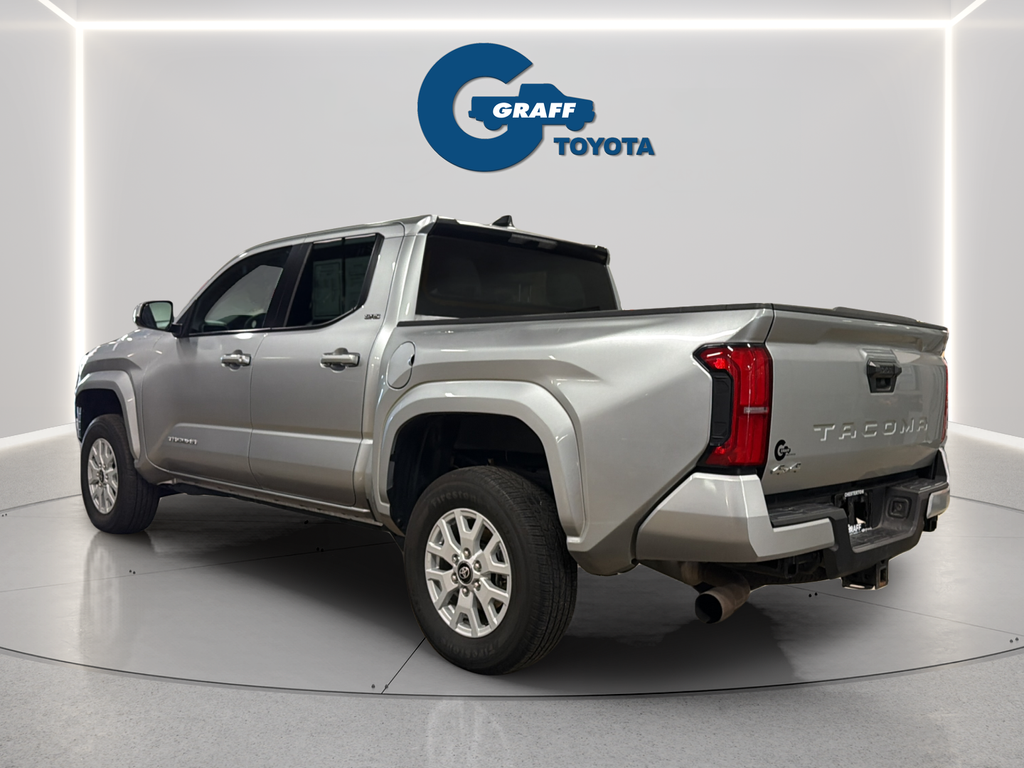 Used 2025 Silver Toyota SR5 image 9