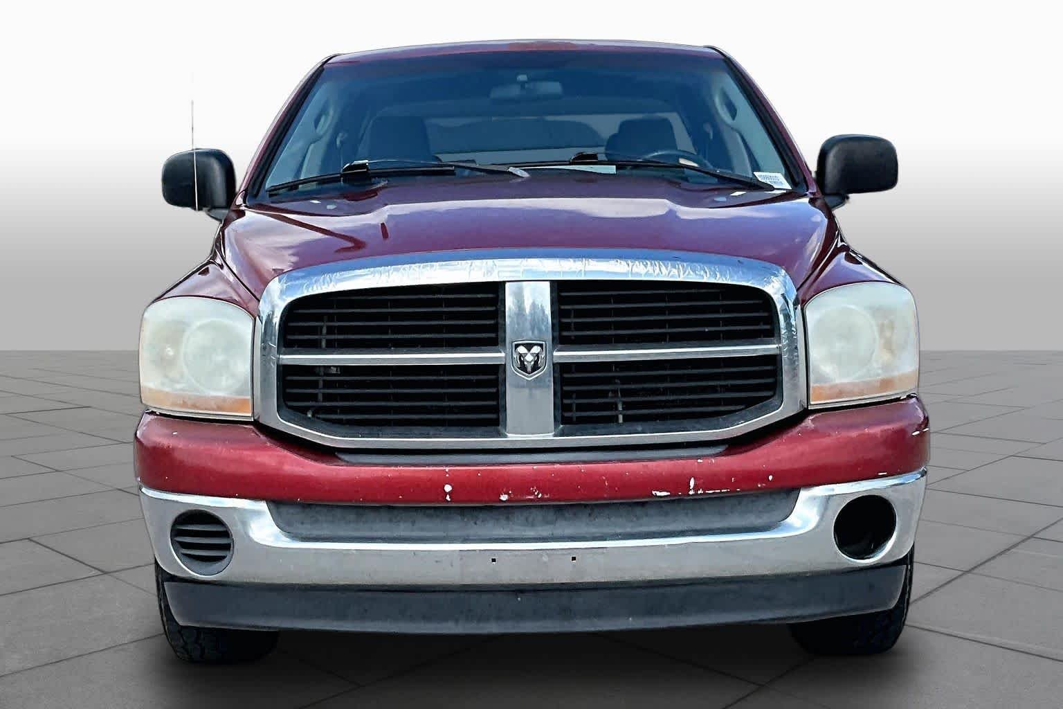 Used 2006 Inferno Red Crystal Pearl Dodge ST image 3