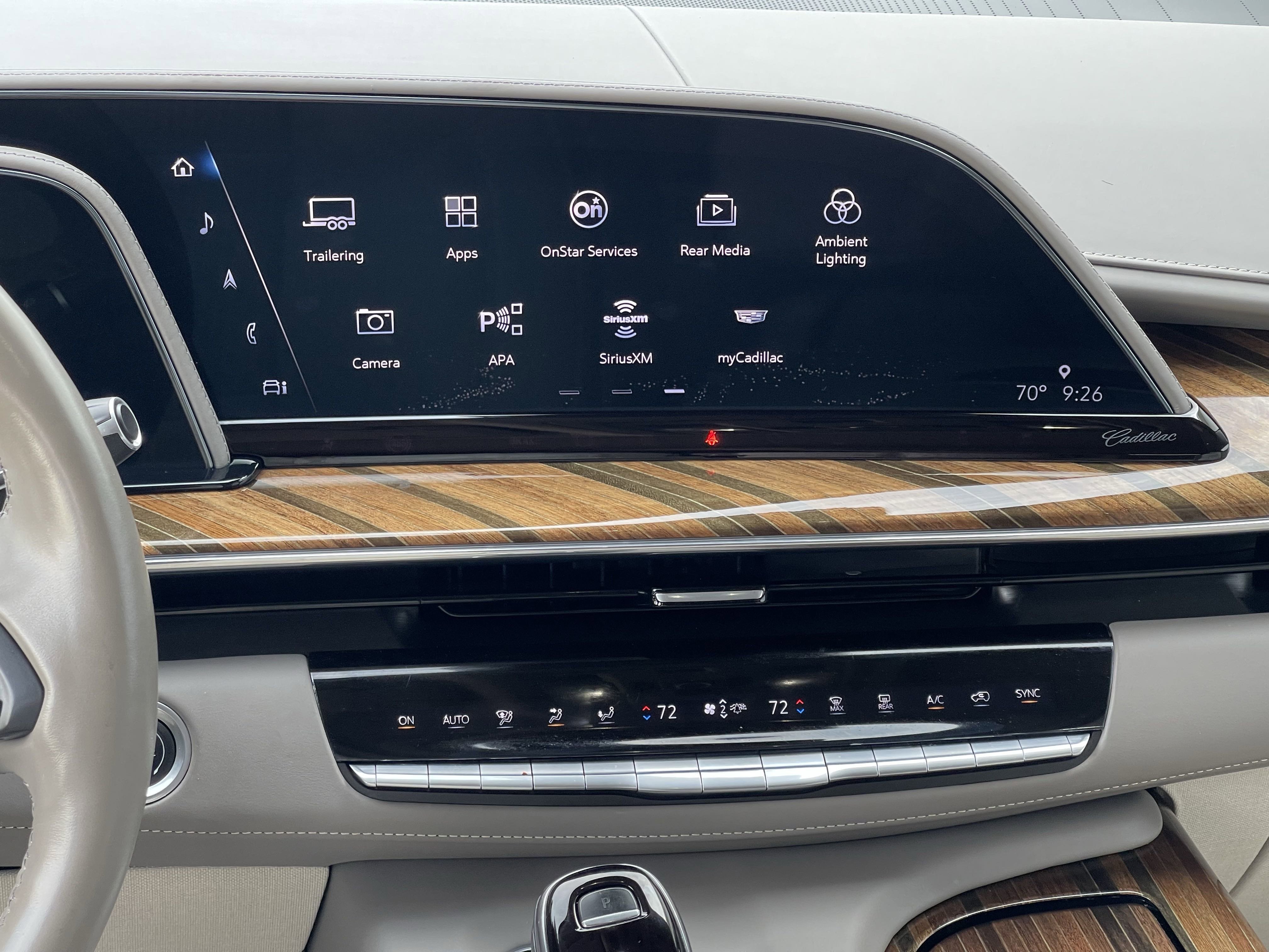 Certified Pre-Owned 2021 Cadillac Escalade ESV Premium Luxury