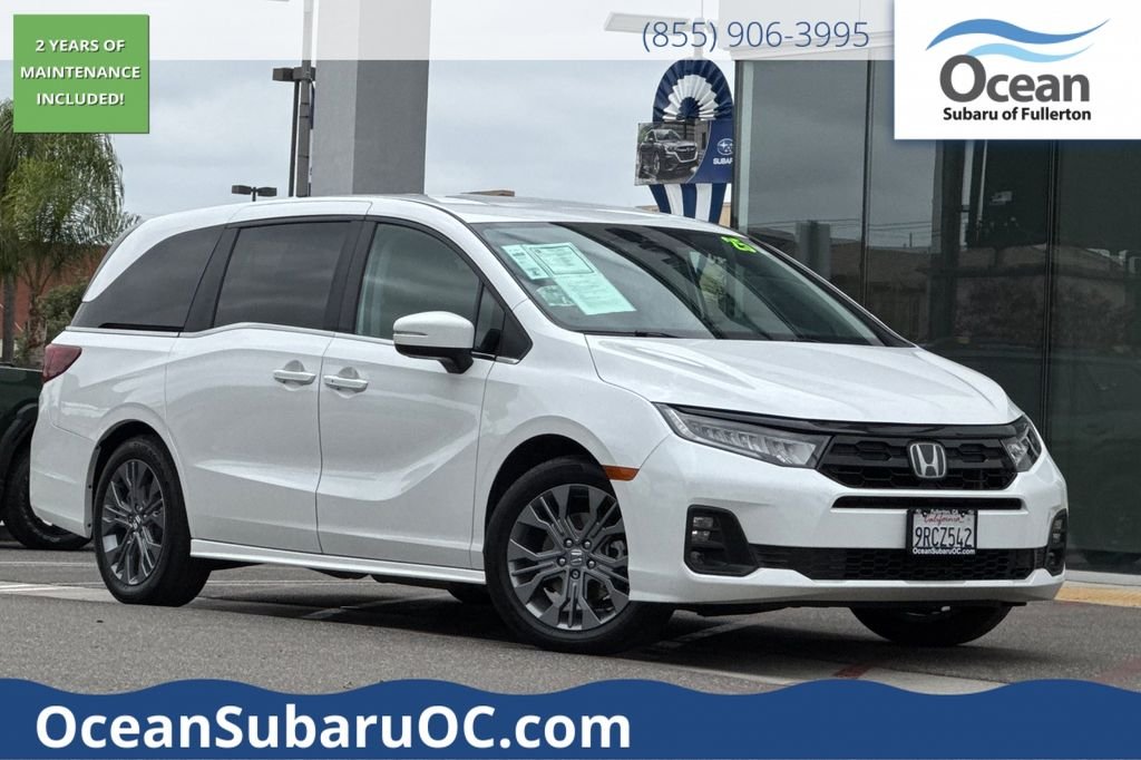 2025 Honda Odyssey Touring's photo