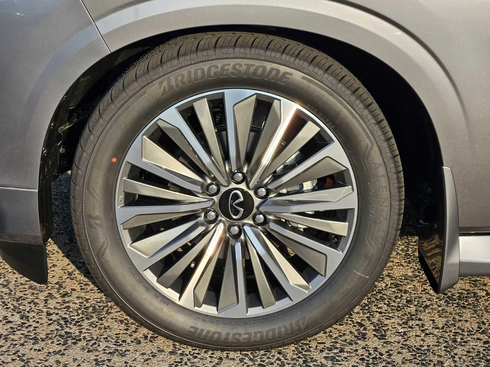 New 2027 DYNAMIC METAL INFINITI Luxe 4WD image 7
