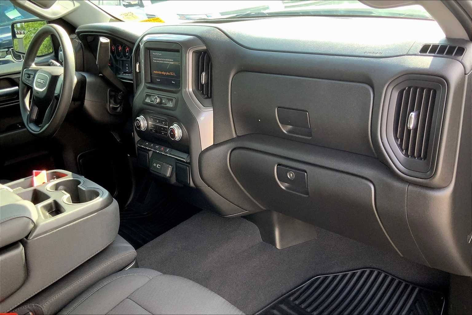 Used 2024 Downpour Metallic GMC Pro image 17