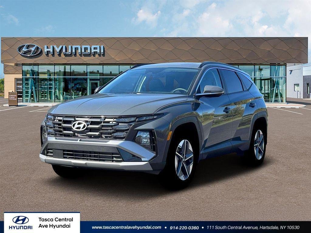 Gray 2026 Hyundai Tucson SEL Premium AWD SUV / Crossover All-Wheel Drive