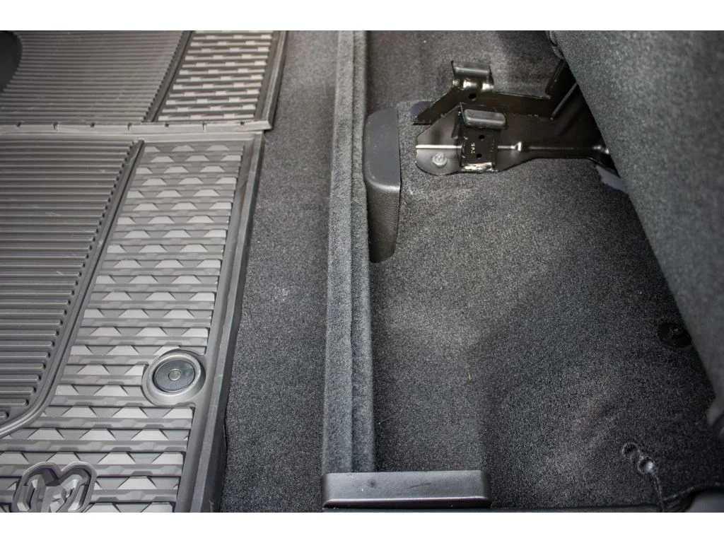 New 2026 Granite Crystal Metallic Clearcoat Ram Rebel image 40