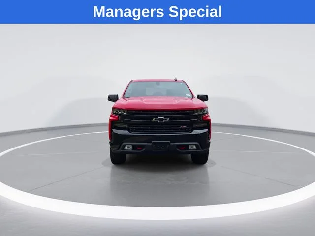 Used 2019 Red Chevrolet LT Trail Boss image 3