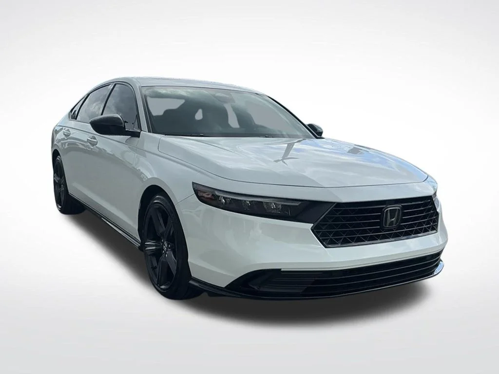 Used 2025  Honda Sport-L image 15
