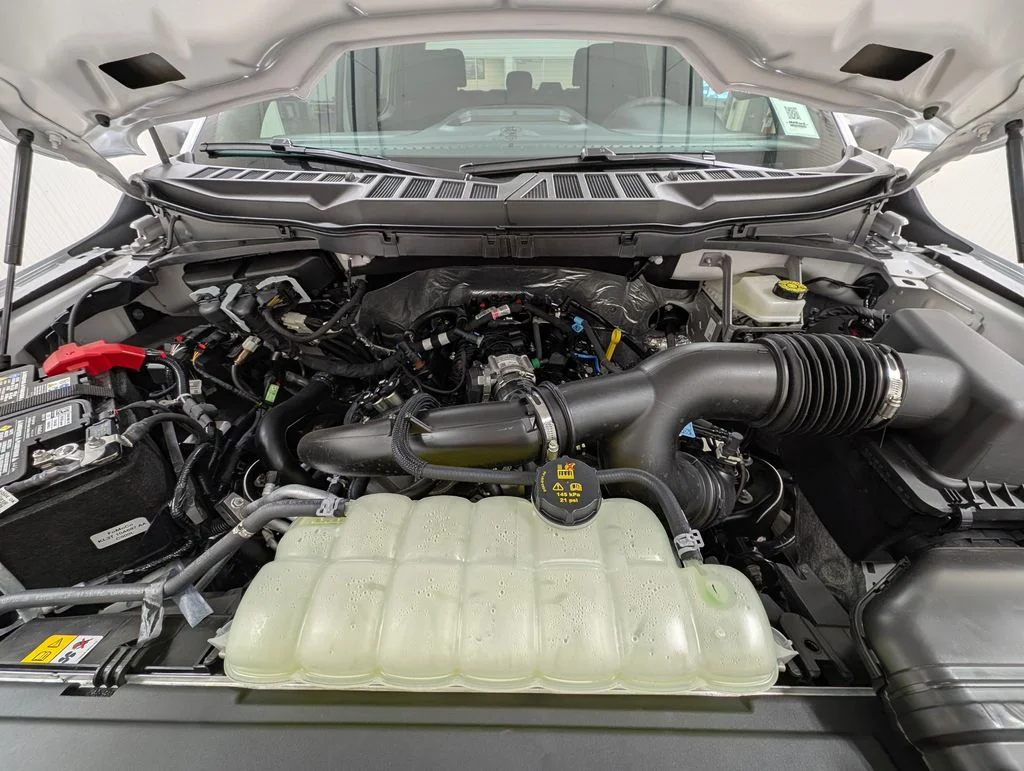 New 2026 Oxford White Ford STX® image 30