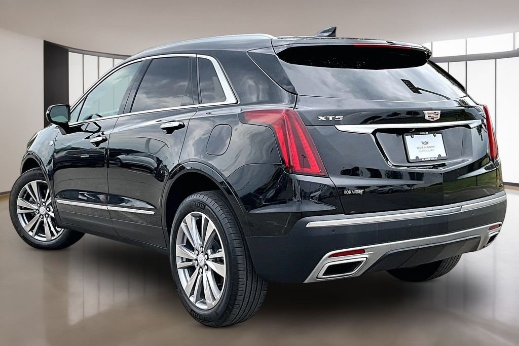 Used 2025 Black Cadillac Premium Luxury image 12