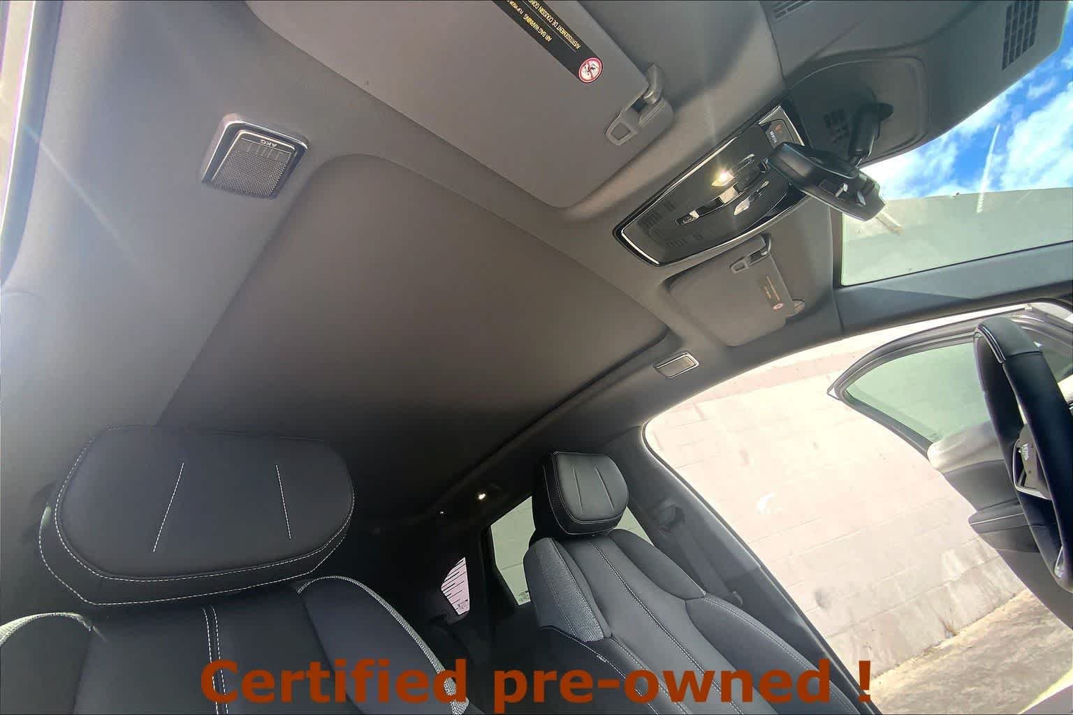 2025 Cadillac OPTIQ Sport 1 - Photo 30